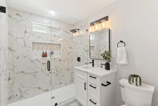 2175 Clove St, San Diego, CA 92106