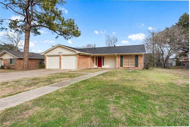 3917 Hilltop Drive, Bryan, TX 77801