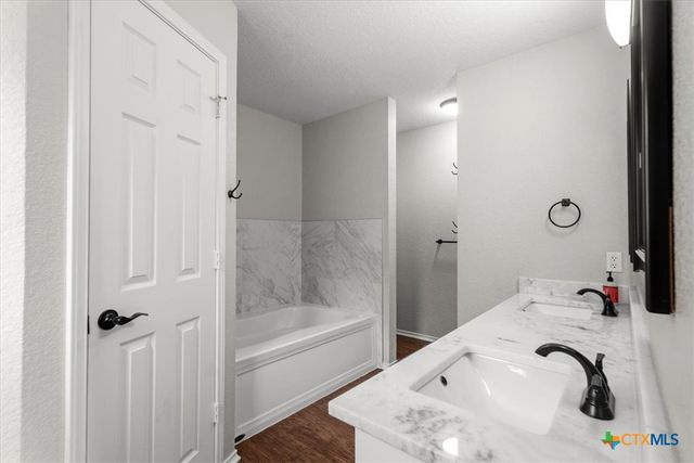 4306 Captain Drive, Killeen, TX 76549