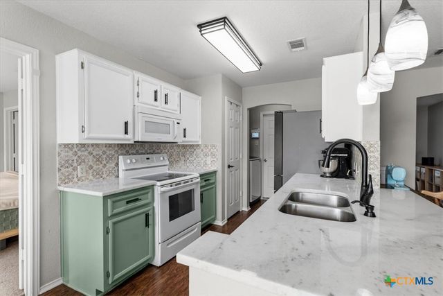 4306 Captain Drive, Killeen, TX 76549