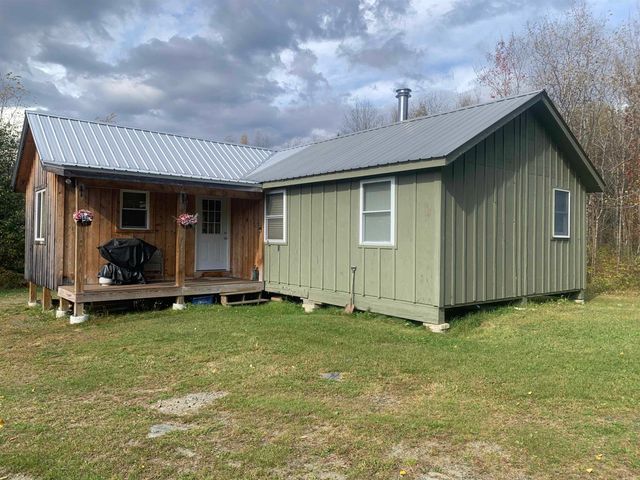 393 G P Loop, Clarksville, NH 03592