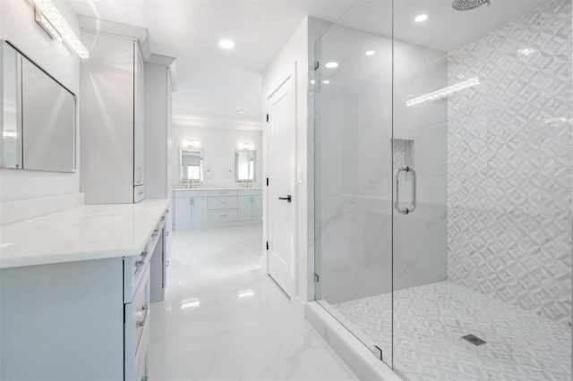 3924 W GRANADA STREET, Tampa, FL 33629