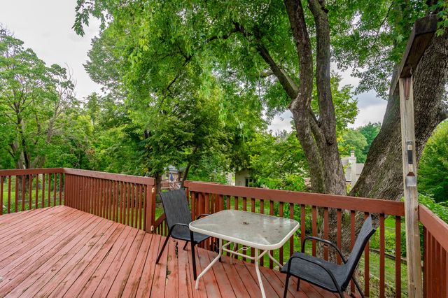 1679 NW 99th Street, Clive, IA 50325