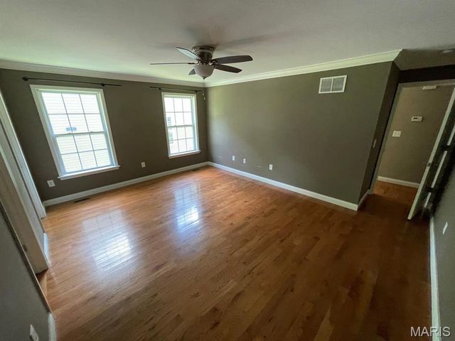 808 Meade Avenue, Edwardsville, IL 62025