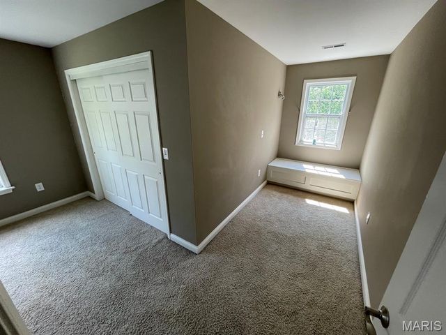 808 Meade Avenue, Edwardsville, IL 62025