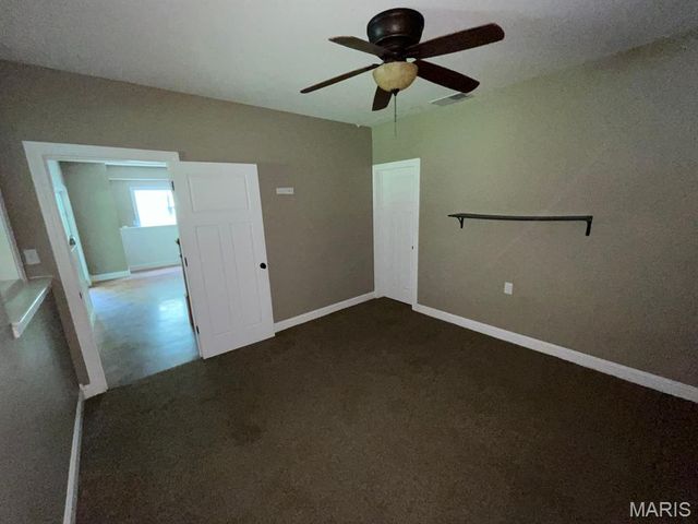 808 Meade Avenue, Edwardsville, IL 62025