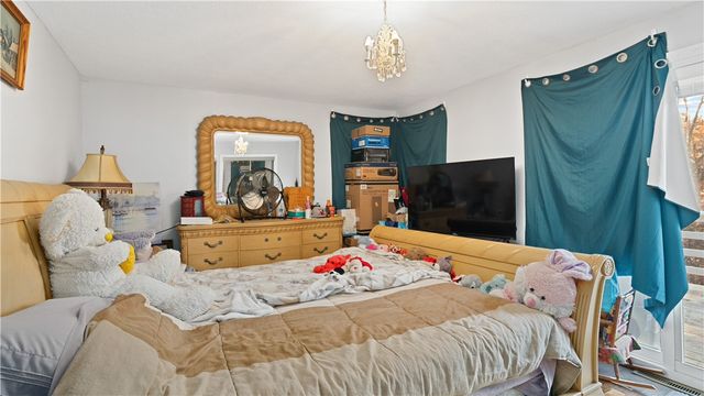 42 Ledgewood Road, South Kingstown, RI 02881