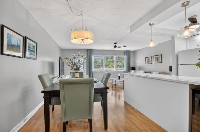 2074 Cambridge D, Deerfield Beach, FL 33442