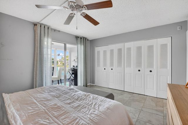 2074 Cambridge D, Deerfield Beach, FL 33442