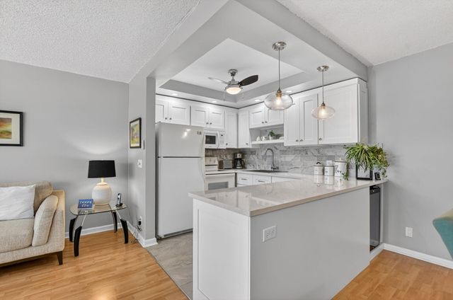 2074 Cambridge D, Deerfield Beach, FL 33442