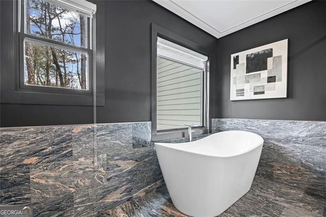 6260 River Overlook. Drive, Atlanta, GA 30328