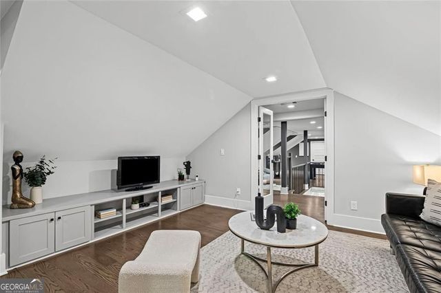 6260 River Overlook. Drive, Atlanta, GA 30328