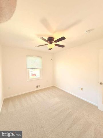 33 PARK PL, Lovettsville, VA 20180