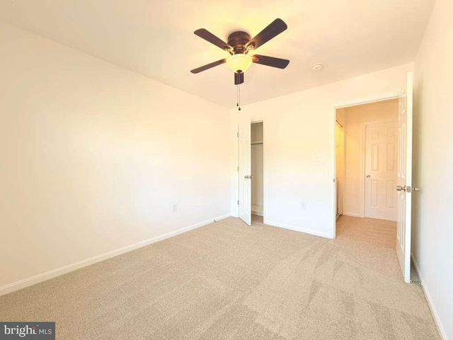 33 PARK PL, Lovettsville, VA 20180