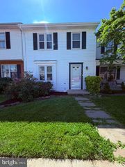 33 PARK PL, Lovettsville, VA 20180