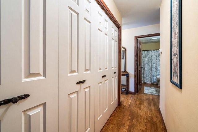 1628 Old English Road, Altoona, WI 54720