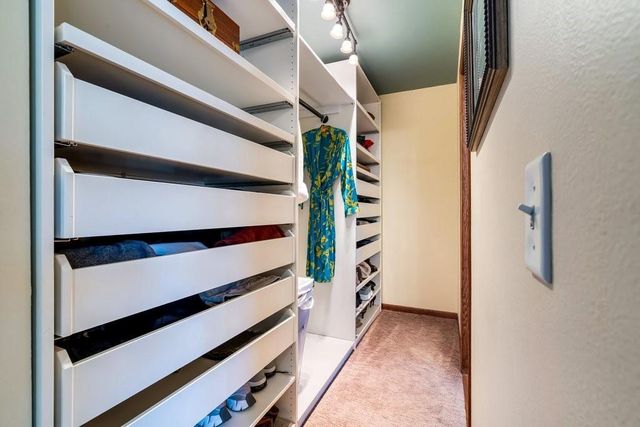 1628 Old English Road, Altoona, WI 54720