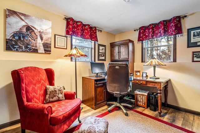 1628 Old English Road, Altoona, WI 54720