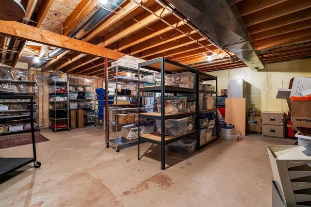 1628 Old English Road, Altoona, WI 54720