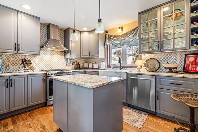 1628 Old English Road, Altoona, WI 54720