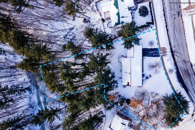 1628 Old English Road, Altoona, WI 54720