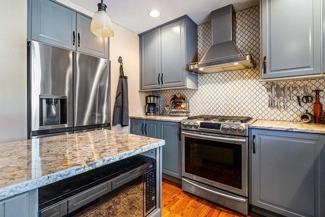 1628 Old English Road, Altoona, WI 54720