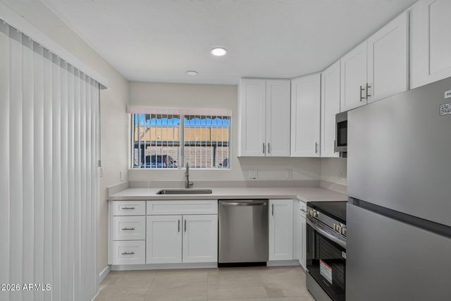 9024 N 51ST Lane, Glendale, AZ 85302