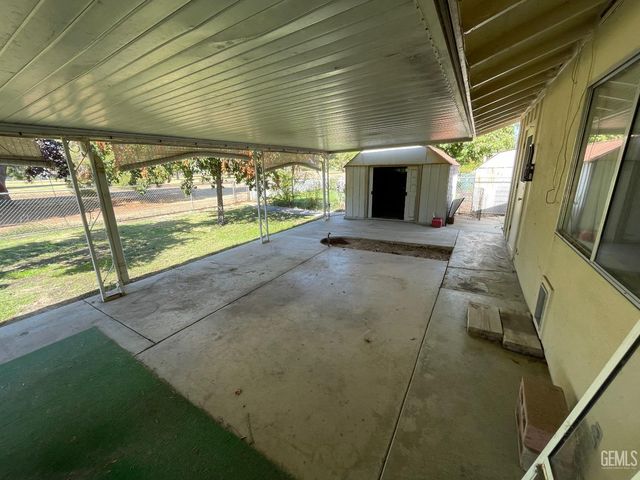 917 Cherry Hills Drive, Bakersfield, CA 93309