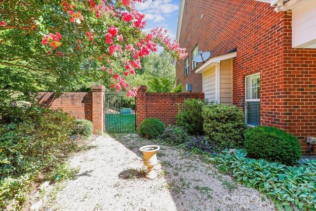 5125 Pansley Drive, Charlotte, NC 28226
