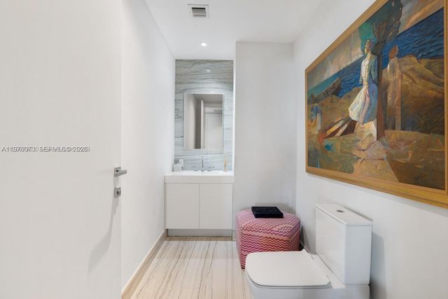 8701 Collins Avenue 404, Miami Beach, FL 33154