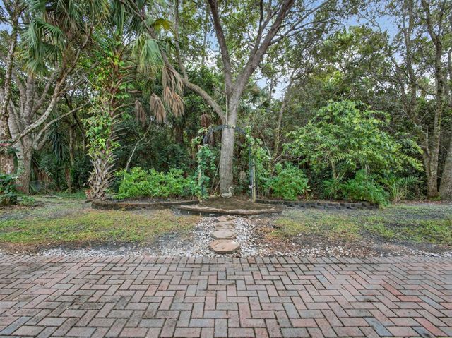 5103 N San Andros, West Palm Beach, FL 33411