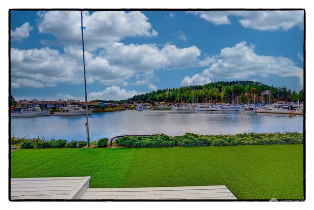 193 Salish Place, La Conner, WA 98257