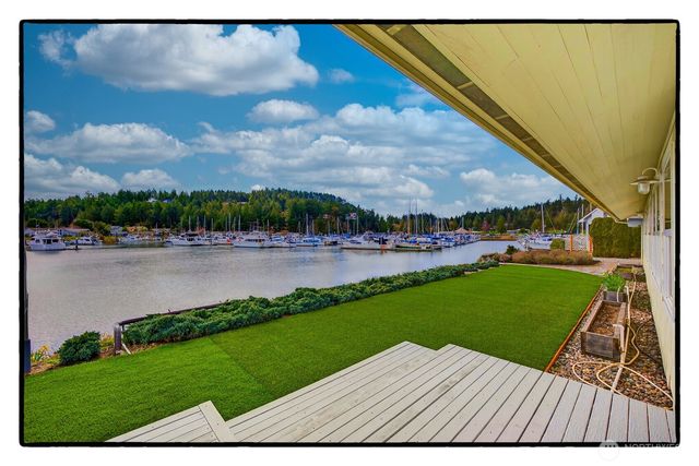 193 Salish Place, La Conner, WA 98257