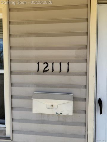 12111 Leverne, Redford Charter Township, MI 48239