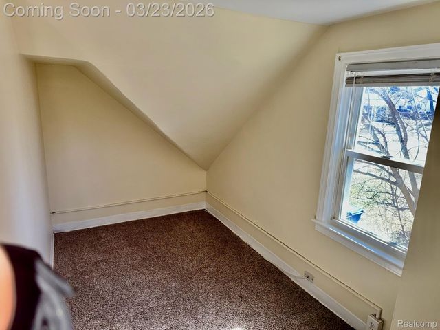 12111 Leverne, Redford Charter Township, MI 48239