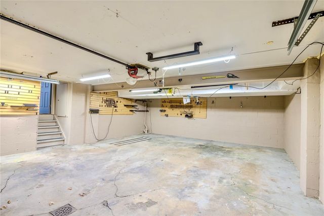 384 Union St, Uniontown, PA 15401