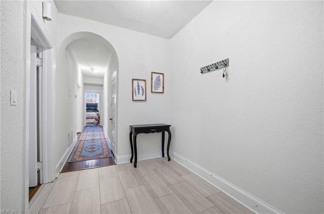 1015 Colonial Ave Apt 4, Norfolk, VA 23507