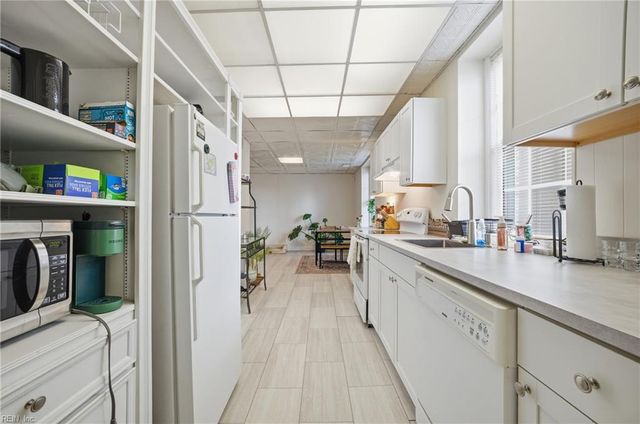 1015 Colonial Ave Apt 4, Norfolk, VA 23507