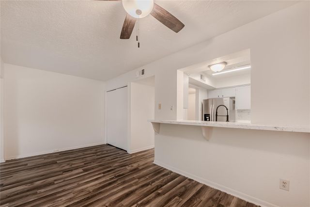 1803 Country Village Boulevard, Humble, TX 77338