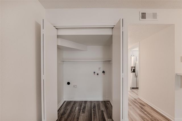 1803 Country Village Boulevard, Humble, TX 77338