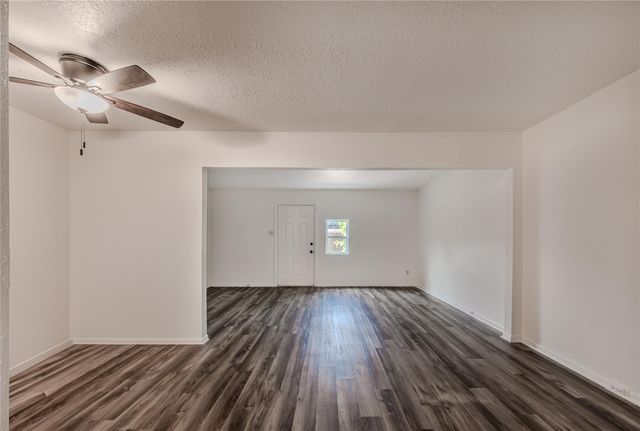 1803 Country Village Boulevard, Humble, TX 77338