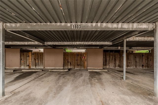 1803 Country Village Boulevard, Humble, TX 77338
