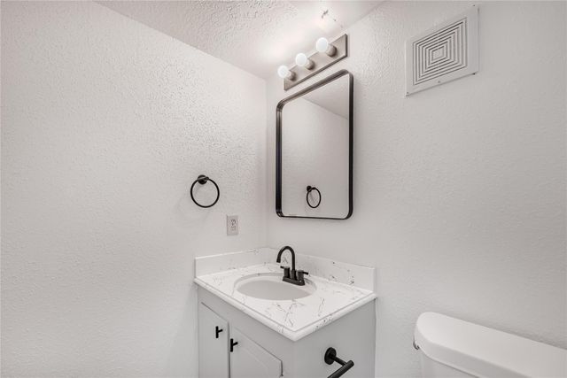 1803 Country Village Boulevard, Humble, TX 77338