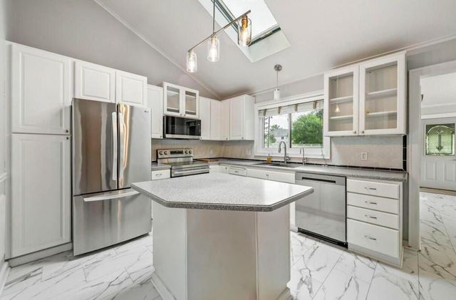 375 S Sunbury Road, Westerville, OH 43081