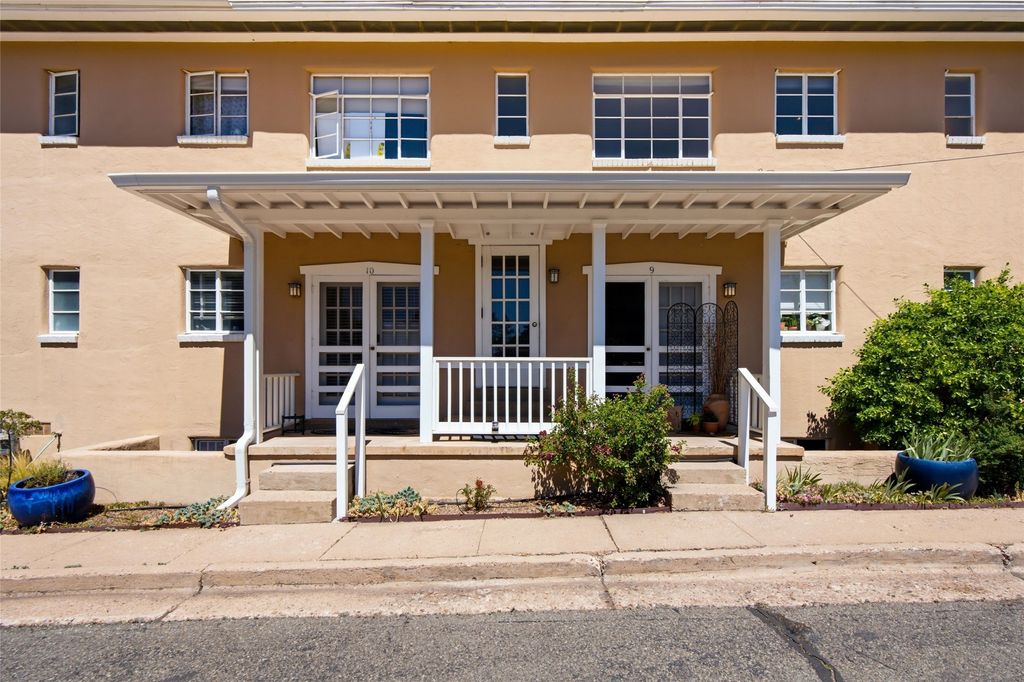 530 Garcia Street 11, Santa Fe, NM 87505