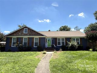 6030 Craftsbury Drive, Charlotte, NC 28215