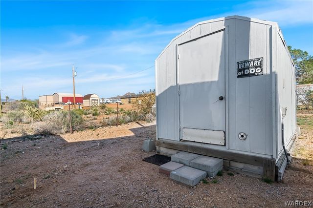 9260 N Diamond Bar Avenue, Kingman, AZ 86401