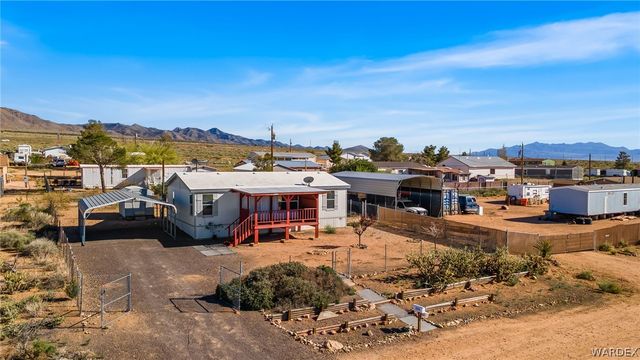 9260 N Diamond Bar Avenue, Kingman, AZ 86401