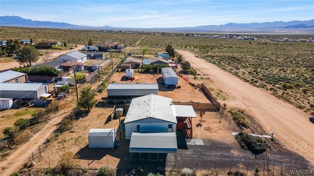 9260 N Diamond Bar Avenue, Kingman, AZ 86401