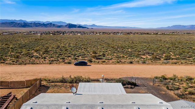 9260 N Diamond Bar Avenue, Kingman, AZ 86401